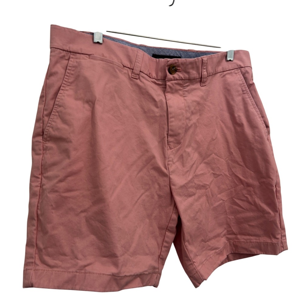Tommy Hilfiger Mens Chino Shorts 33W Salmon Pink Flat Front Stretch Preppy